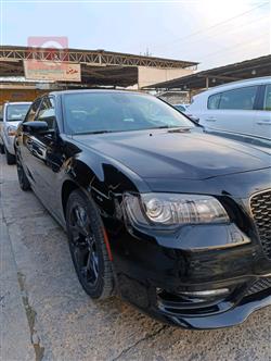 كرايسلر 300